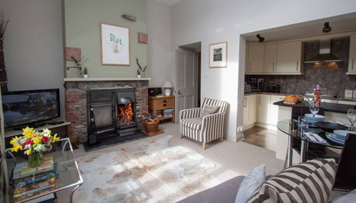Tethera, a one bedroom Holiday Cottage with private garden